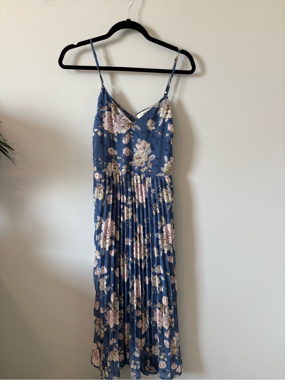 Blue Floral Midi Dress with Pleated Skirt